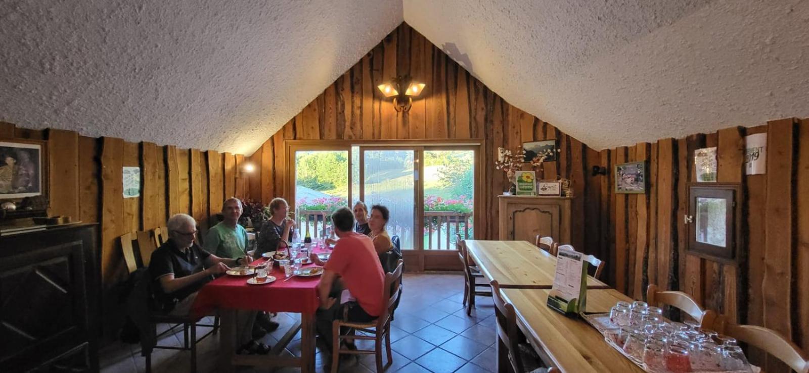 Les Clarines Perceneige - Chambre D'Hotes Vue Sur Montagne & Spa Saint-Jacques-en-Valgodemard Exterior foto